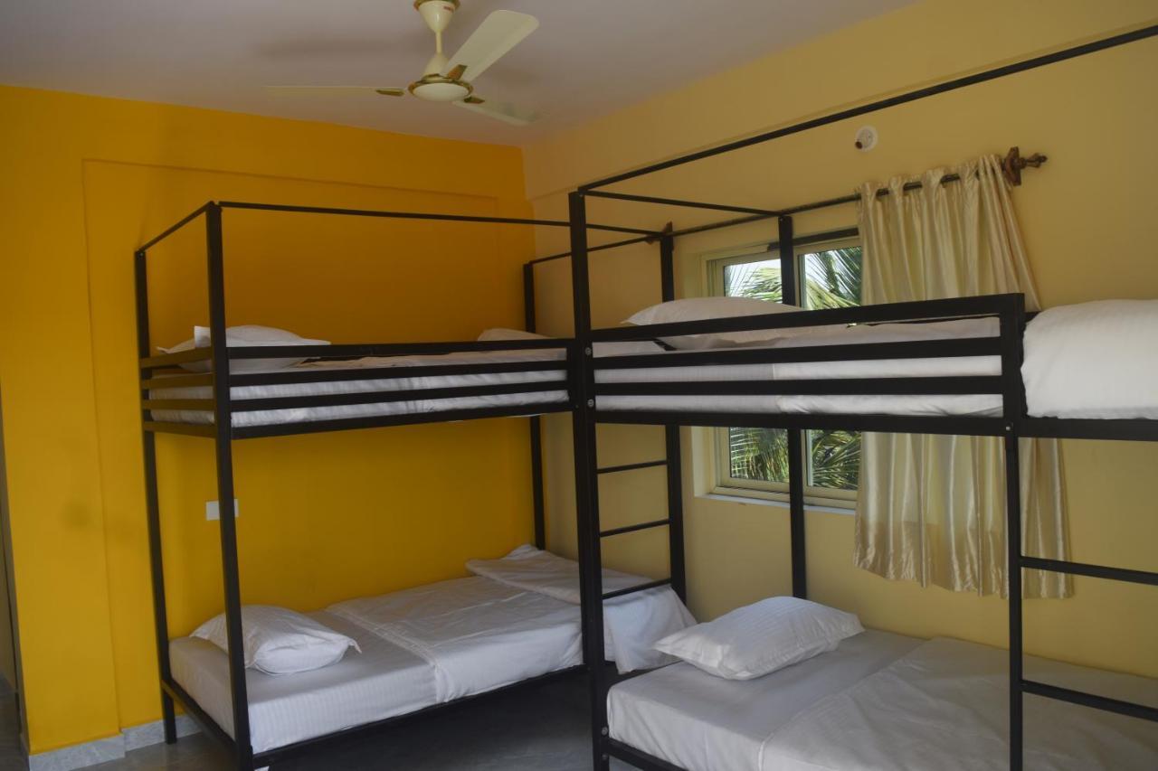 Spirithouse Hostel Arambol Exterior photo