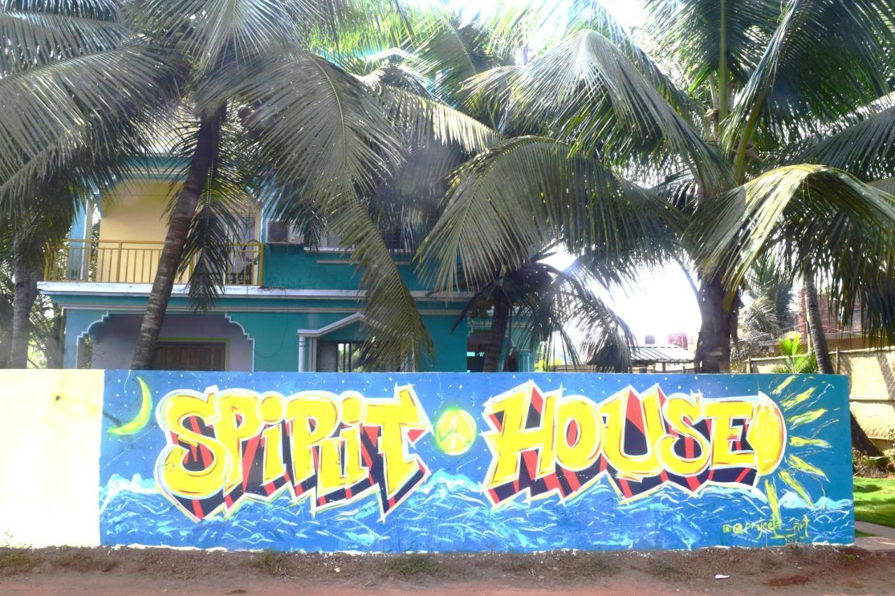 Spirithouse Hostel Arambol Exterior photo